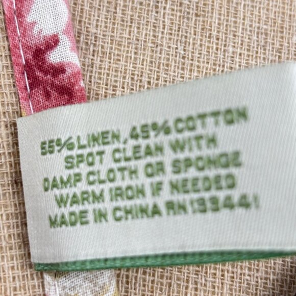 Ivy Hill Home Placemats Linen Blend Rectangular Floral Edge Set of 4 20x14 - Picture 4 of 9